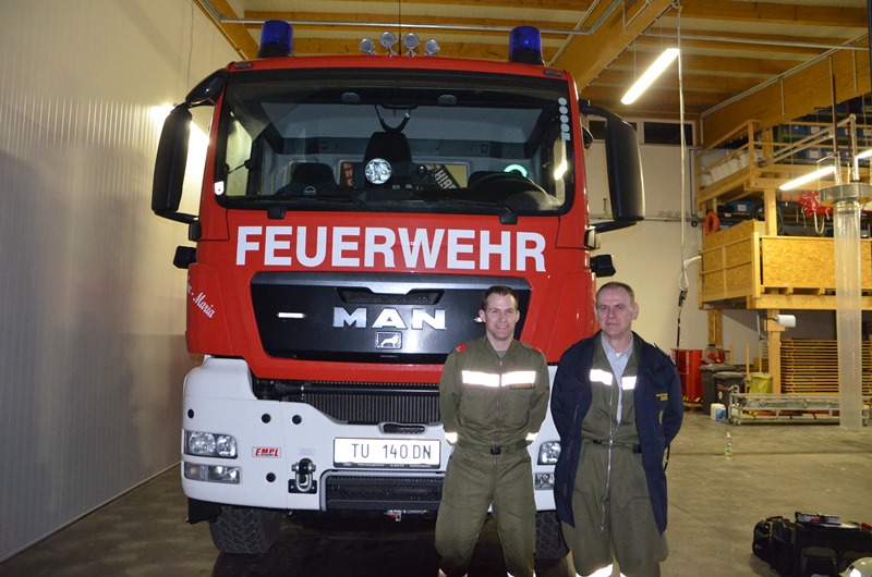 © BFK Waidhofen/Thaya - Stefan Mayer | BM Patrick Stepanovsky und HV Otmar Reinagel nach ihrer Rückkehr vom KHD Einsatz.