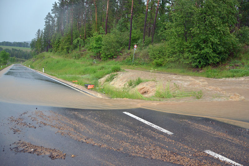 Landesstraße 59 Bereich Holzgraben in Karlstein | © BFK Waidhofen an der Thaya / Stefan Mayer